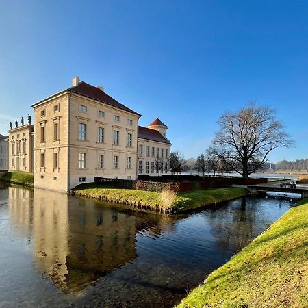 Ferienhaus Mit Bootssteg Am See In Райнсберг Екстериор снимка